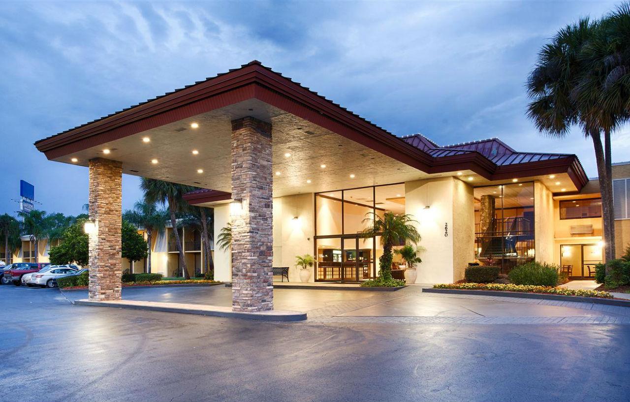Best Western International Speedway Hotel Дейтона-Бич Экстерьер фото